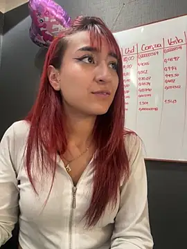 JuliethaDemon  online show from November 13, 2025, 3:55 pm