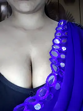 annanya01 online show from September 20, 2025, 1:39 am