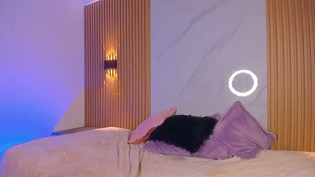 imtammy lynn  online show from March 19, 2026, 12:09 pm