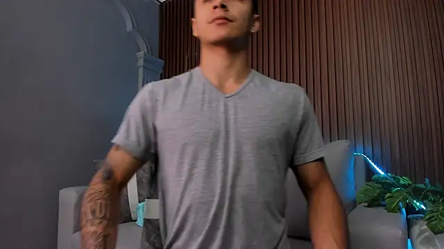 Leo santoro online show from September 9, 2025, 12:48 pm