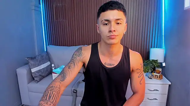 Leo santoro online show from September 26, 2025, 2:32 pm