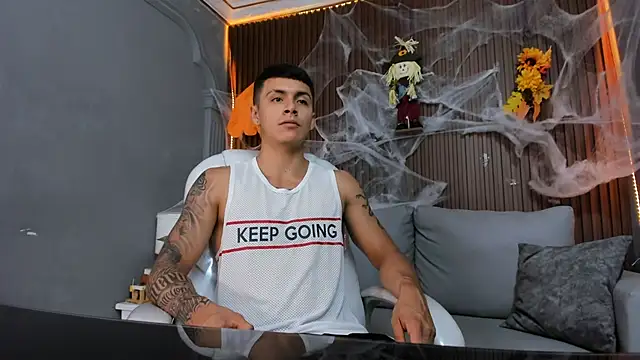 Leo santoro online show from October 26, 2025, 3:29 pm