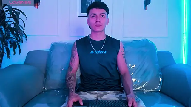 Leo santoro online show from February 12, 2026, 1:06 pm