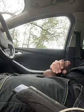 your bi slave online show from October 4, 2025, 12:58 pm