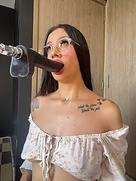 ValentinaBianchi online show from February 5, 2026, 6:45 pm