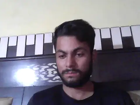 ursdreamperson online show from October 15, 2025, 9:53 am