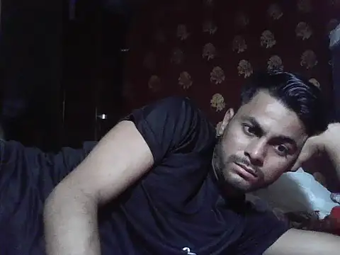 ursdreamperson online show from October 21, 2025, 7:09 am