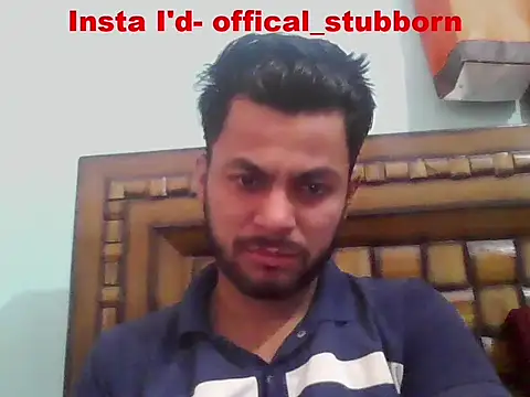 ursdreamperson online show from April 15, 2026, 1:45 am