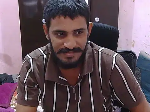 krishjaat43 online show from February 2, 2026, 5:33 pm