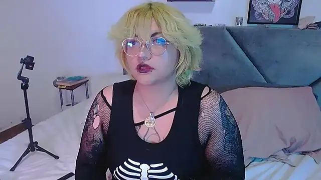 XxGreenGoodxX online show from February 1, 2026, 5:11 pm