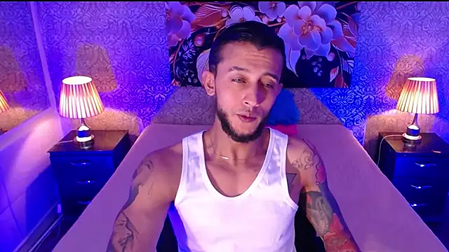 jonas conor online show from September 18, 2025, 8:55 pm