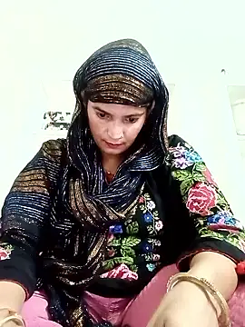 Snapshot of Chhaya_hot chatting on October 7, 2025, 2:31 am Chhaya hot online show from October 7, 2025, 2:31 am