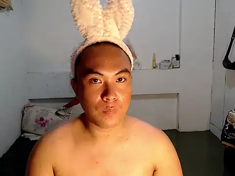 asianayumi online show from March 25, 2026, 3:18 pm