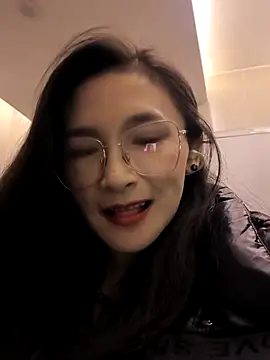 wsyx326 online show from October 30, 2025, 4:14 am