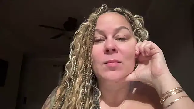 number1slut online show from March 9, 2026, 12:09 pm