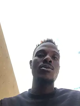 cuminsidebby online show from April 7, 2026, 10:48 am