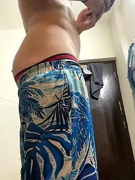 FitNhot sam online show from September 30, 2025, 4:56 pm