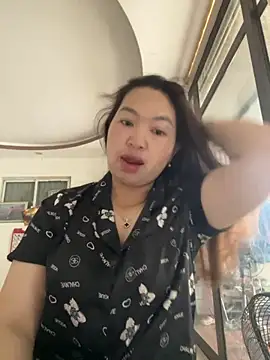 Nhung584 online show from September 11, 2025, 2:00 am