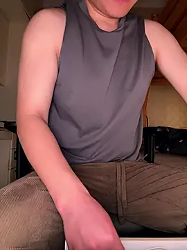 sonwmelt1 online show from January 8, 2026, 3:09 am