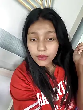 Snapshot of Dipali143143 chatting on April 4, 2026, 7:28 am Dipali143143 online show from April 4, 2026, 7:28 am