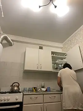 Kiravix online show from October 14, 2025, 3:35 pm