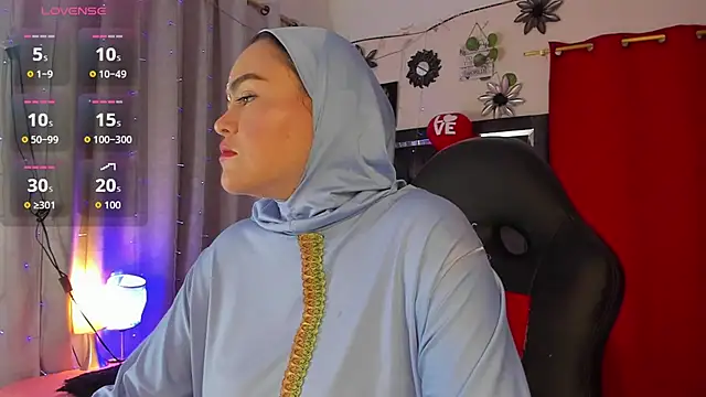 Snapshot of MarianFadel chatting on February 24, 2026, 12:25 pm MarianFadel online show from February 24, 2026, 12:25 pm