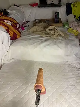 Ozge-SluttyScream69 online show from December 22, 2025, 11:02 pm