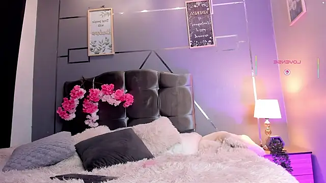 antonellastar24  online show from November 21, 2025, 8:46 am