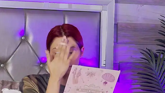 LunaHart online show from March 16, 2026, 3:45 am