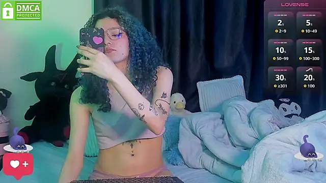 Bluedarkelf888 online show from October 29, 2025, 11:50 pm