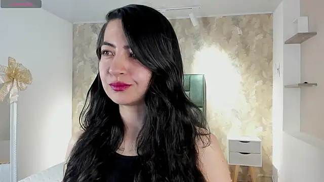 Saya Amaretto1 online show from November 16, 2025, 6:57 pm