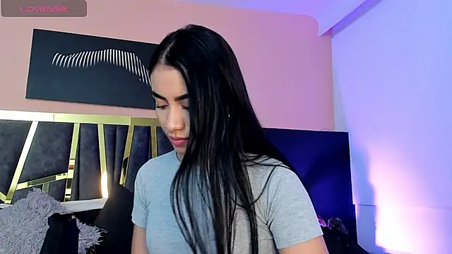 ScarletTorres online show from September 16, 2025, 3:46 pm