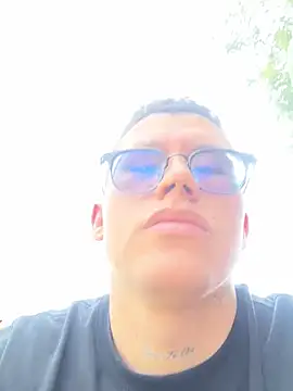 Kurtxxx22 online show from May 24, 2026, 8:14 pm