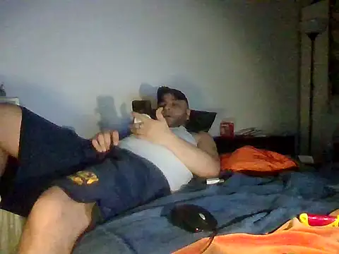 Snapshot of SmokedAlloy2 chatting on February 7, 2026, 4:11 pm SmokedAlloy2 online show from February 7, 2026, 4:11 pm