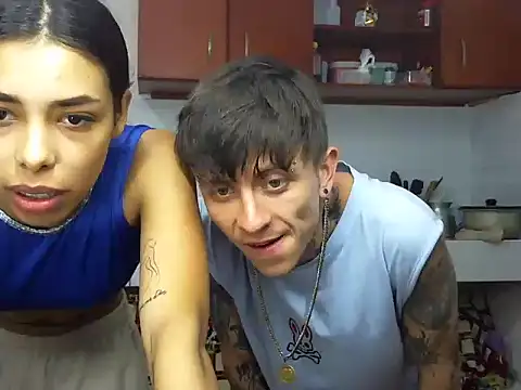 MeganAndMaxxh online show from November 9, 2025, 11:03 pm