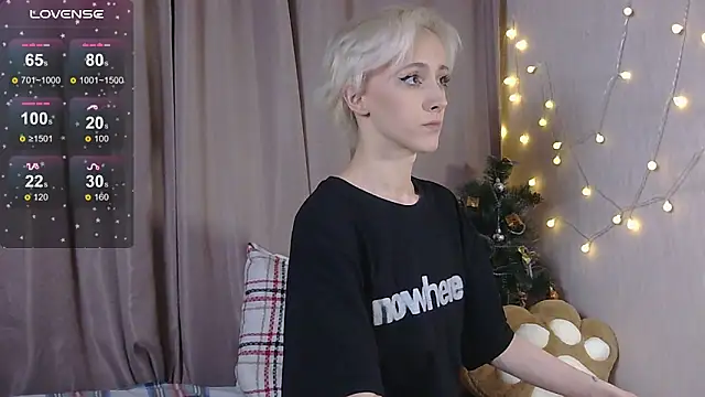 Snapshot of NextVibe_ chatting on December 20, 2025, 7:54 pm NextVibe online show from December 20, 2025, 7:54 pm