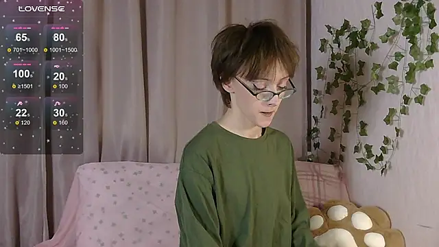 Snapshot of NextVibe_ chatting on March 13, 2026, 5:30 pm NextVibe online show from March 13, 2026, 5:30 pm