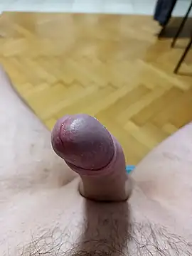 Snapshot of Loneguy111 chatting on January 14, 2026, 6:35 pm Loneguy111 online show from January 14, 2026, 6:35 pm