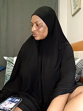 Sweetbxxx24 online show from April 11, 2026, 11:09 pm