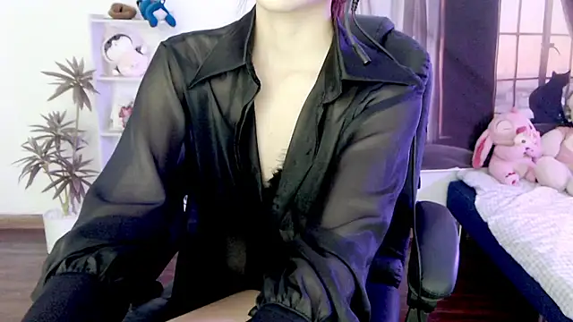 Suzie Wet Cave online show from October 6, 2025, 11:29 am