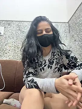 SashaPatel online show from December 21, 2025, 2:19 am