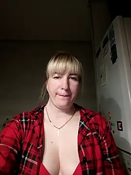 babyjessi online show from October 17, 2025, 8:22 pm