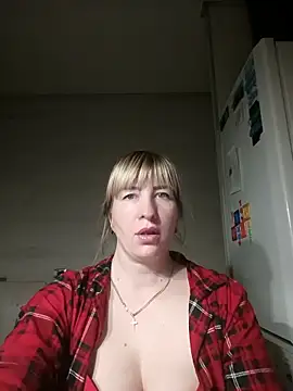 babyjessi online show from October 24, 2025, 8:38 pm