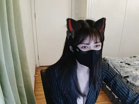 Winnie-01 online show from March 14, 2026, 2:17 am