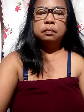 xxsasa online show from May 15, 2026, 7:32 pm