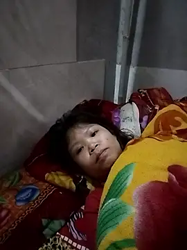 LinhNa999 online show from January 16, 2026, 1:42 am