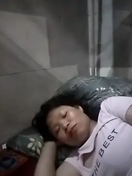 LinhNa999 online show from March 4, 2026, 1:17 pm