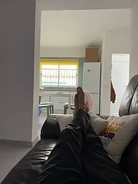 Manu97k online show from March 2, 2026, 9:27 am