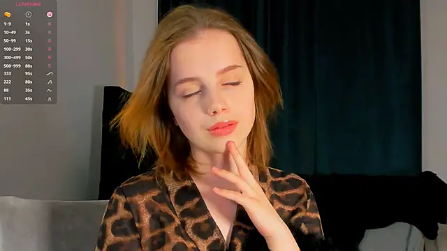 GabiMeshuggah online show from November 21, 2025, 9:35 pm