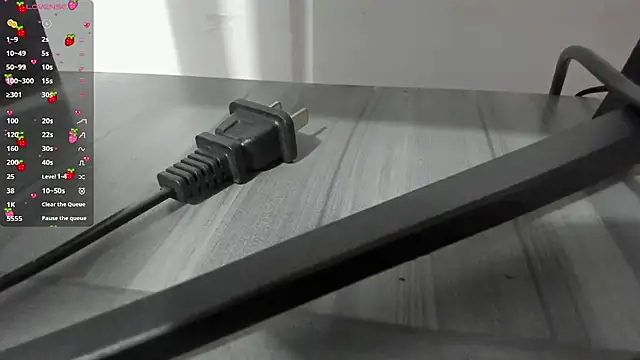 LiloTorontoo online show from September 20, 2025, 9:27 pm